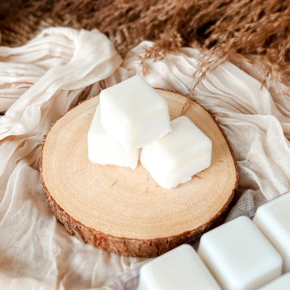 Island Cocktail - Tropical scented wax melts - Ember Haven Candles